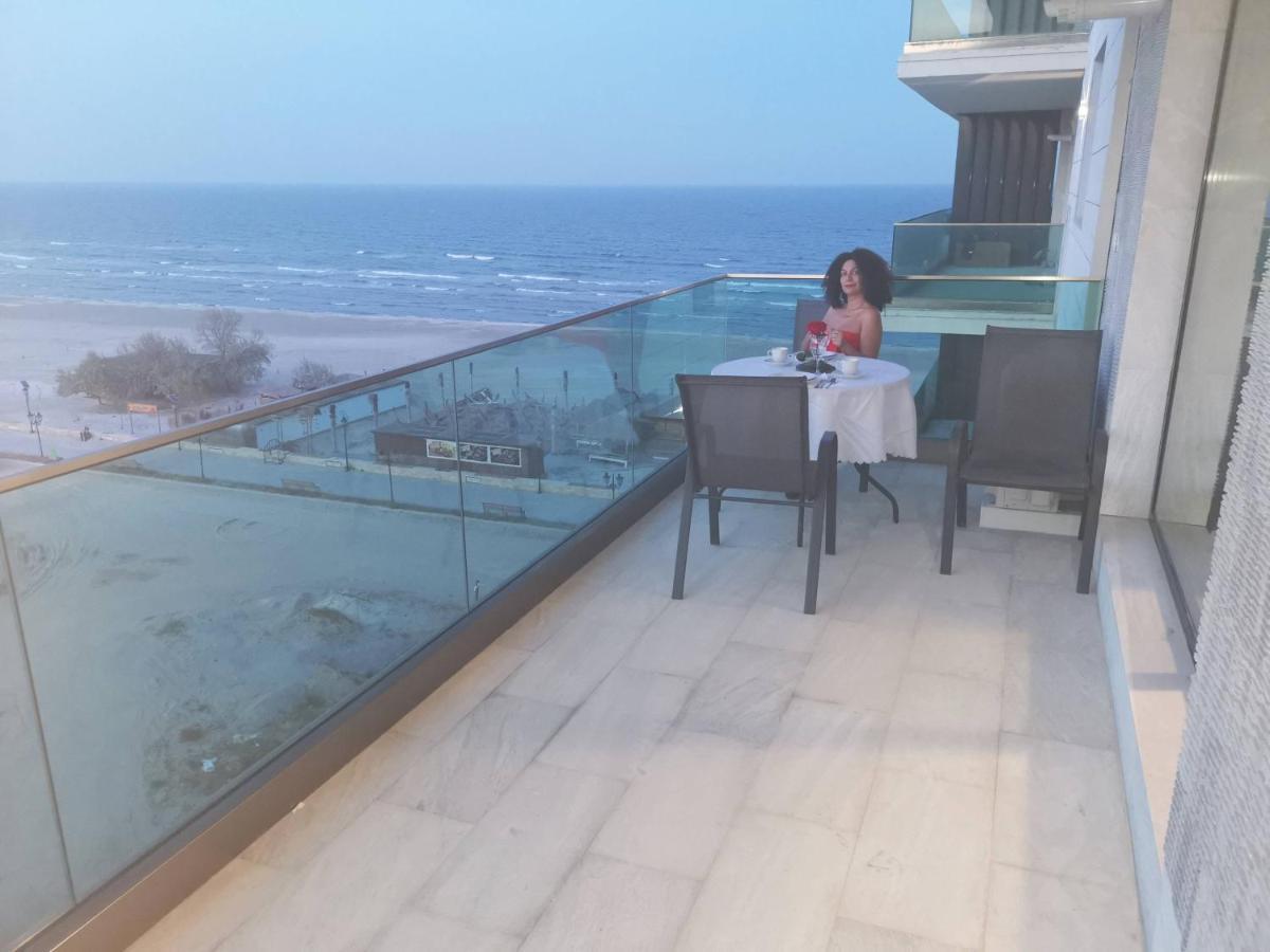Апартаменты Maravali Seaview Мамая Экстерьер фото